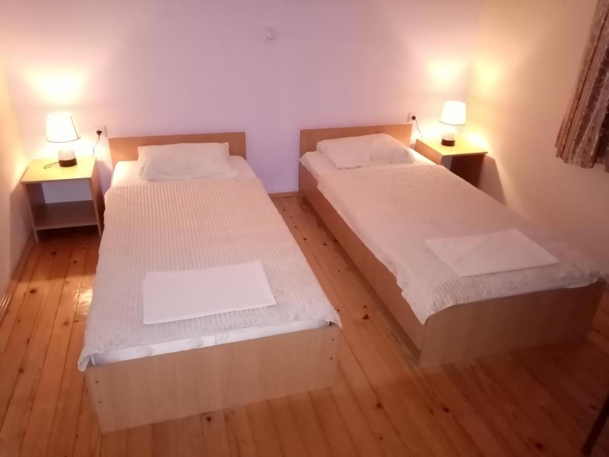 Mateski Guest House Ohrid Bagian luar foto