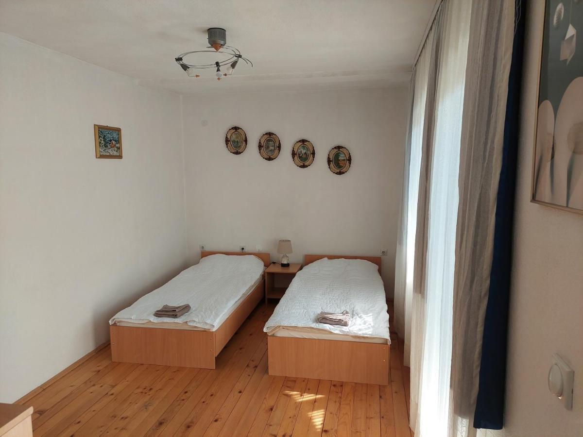 Mateski Guest House Ohrid Bagian luar foto