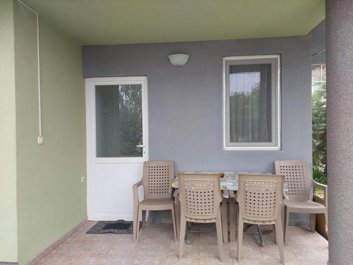 Mateski Guest House Ohrid Bagian luar foto