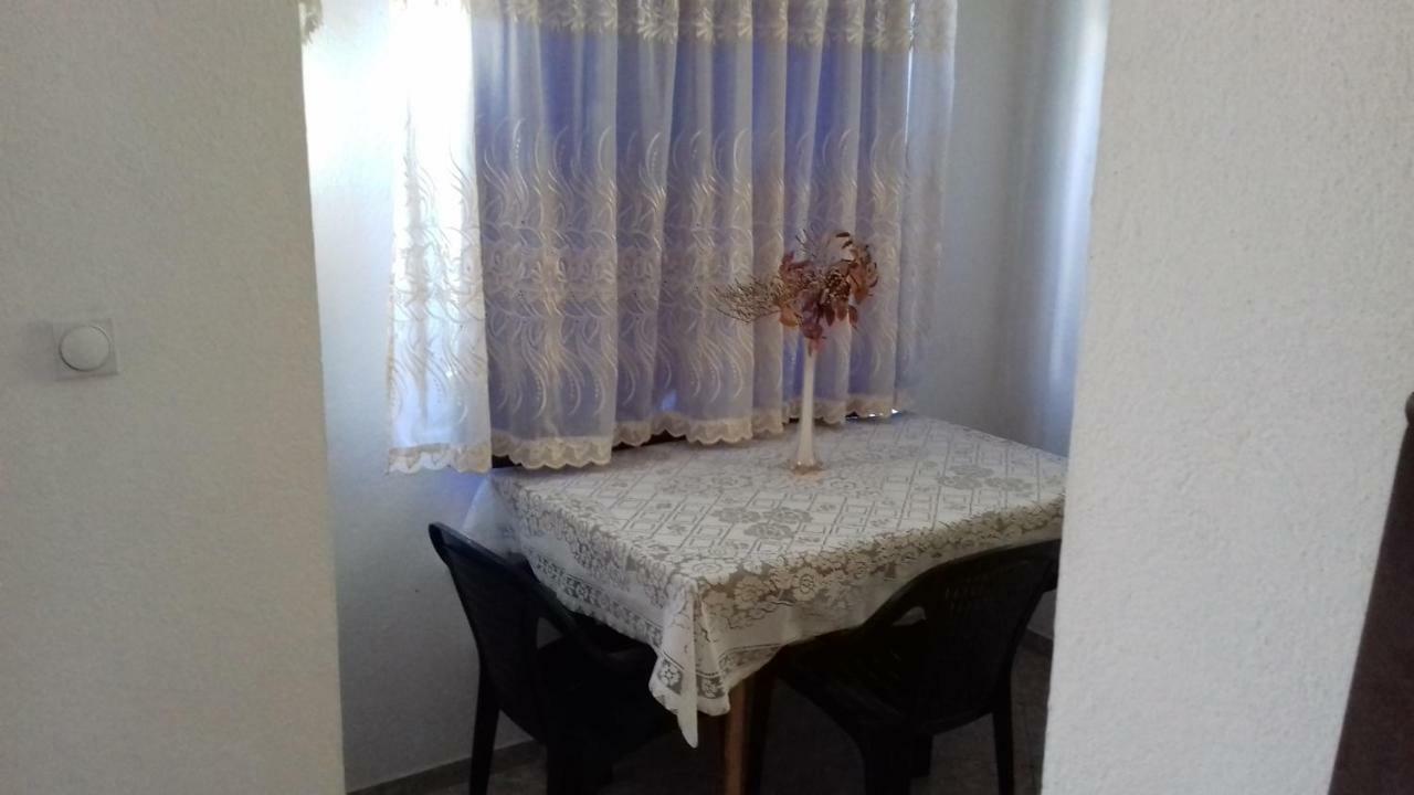Mateski Guest House Ohrid Bagian luar foto